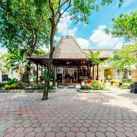 Tirtodipuran Hotel By Natts Hospitality Indonesia Yogyakarta Exterior foto